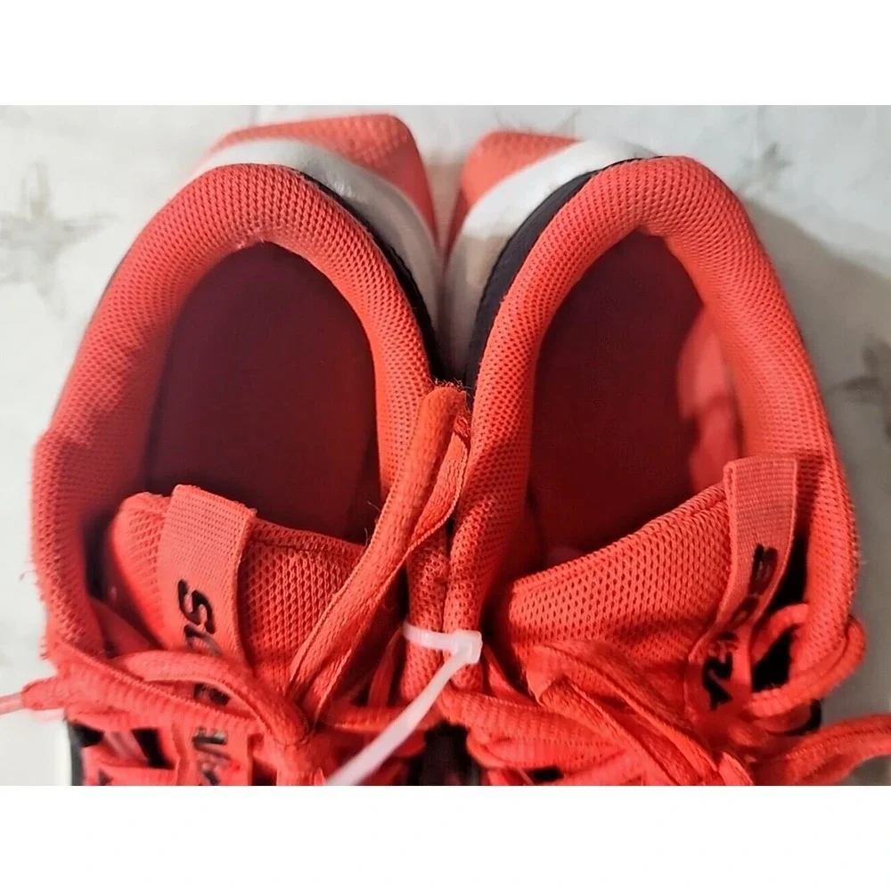 Boys Under Armour 3025535-001 Scramjet Running‎ Shoes - Black/Orange Size 4.5y
